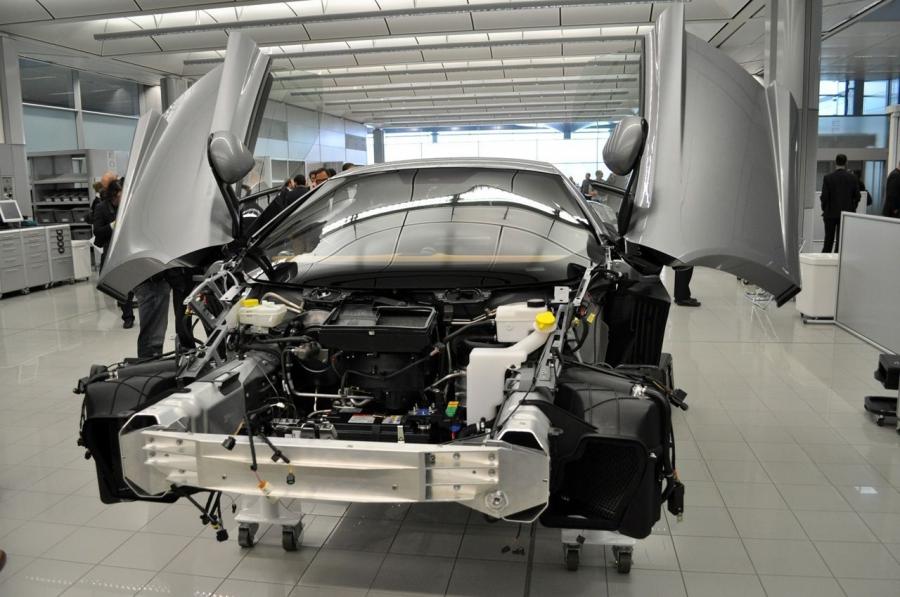  McLaren MP4-12C At Company Unveiling 2012 года  (фото 47 из 72)